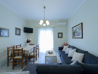 PARGA APARTMENTS 003