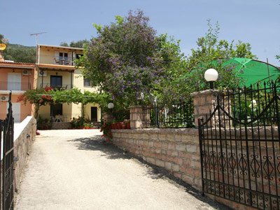 PARGA APARTMENTS 002