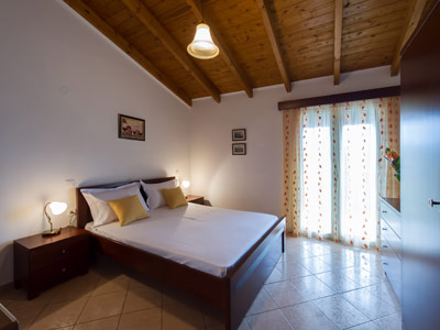 PARGA APARTMENTS 001